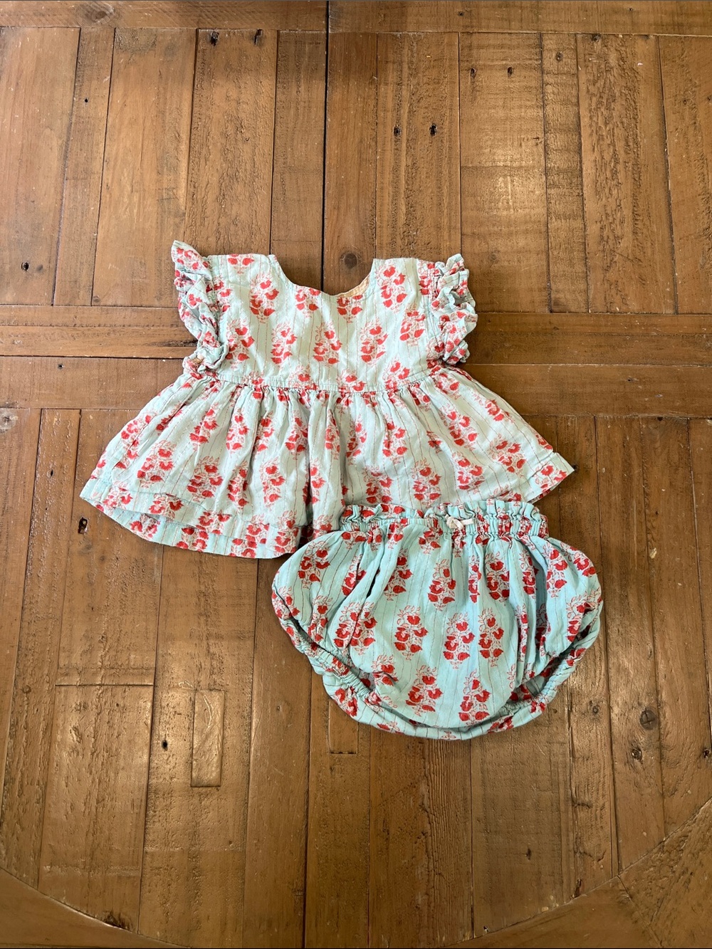 Pink chicken red floral blue two piece top and bloomer set 6-12 months